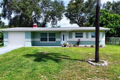 Villa ou maison à vendre à Seminole, Floride: 3 chambres, 116.5 m2 № 1917877 - photo 1