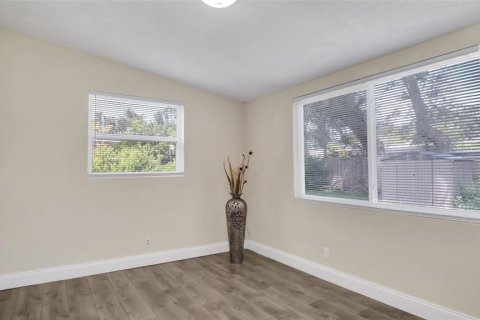 Villa ou maison à vendre à Seminole, Floride: 3 chambres, 116.5 m2 № 1917877 - photo 28