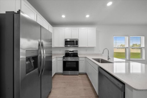 Touwnhouse à louer à Ocala, Floride: 3 chambres, 169.83 m2 № 2322489 - photo 3