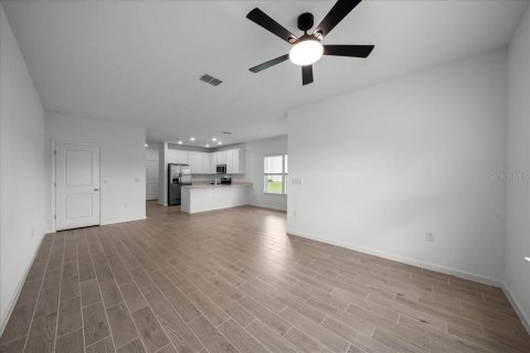 Touwnhouse à louer à Ocala, Floride: 3 chambres, 169.83 m2 № 2322489 - photo 6