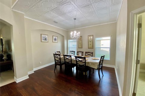 Casa en venta en Tampa, Florida, 5 dormitorios, 316.61 m2 № 2217071 - foto 15