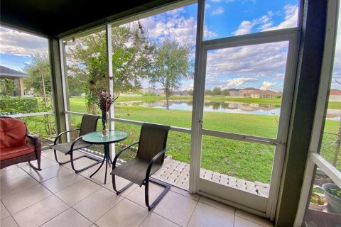 Casa en venta en Tampa, Florida, 5 dormitorios, 316.61 m2 № 2217071 - foto 30