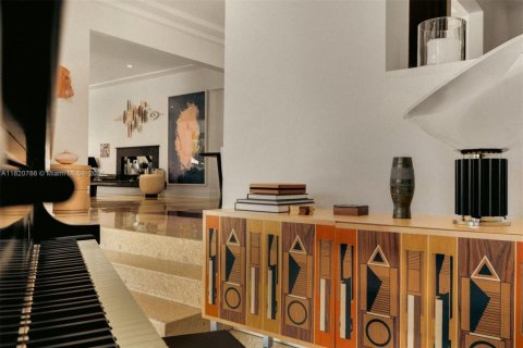 Купить виллу или дом в Майами-Бич, Флорида 3 спальни, 317.82м2, № 1981709 - фото 9