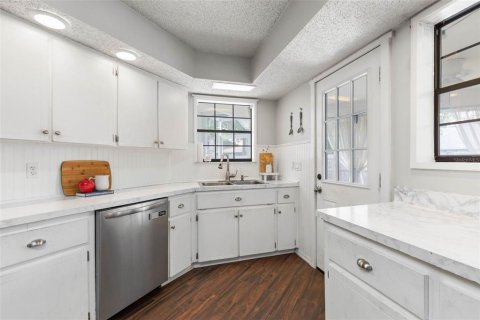 Casa en venta en Palm Coast, Florida, 3 dormitorios, 184.88 m2 № 1902288 - foto 14