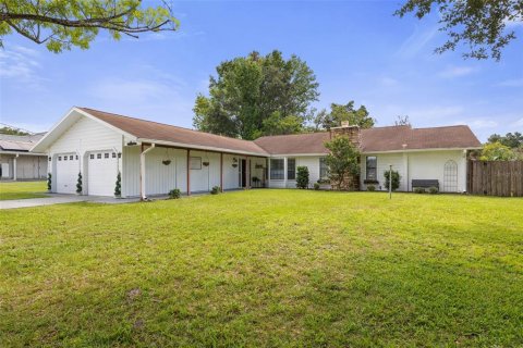 Casa en venta en Palm Coast, Florida, 3 dormitorios, 184.88 m2 № 1902288 - foto 1