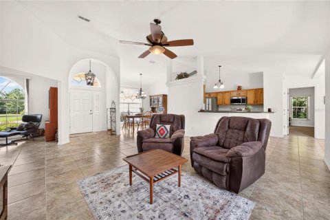 Casa en venta en Ocala, Florida, 3 dormitorios, 177.72 m2 № 2347319 - foto 15