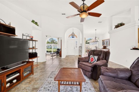 Casa en venta en Ocala, Florida, 3 dormitorios, 177.72 m2 № 2347319 - foto 14