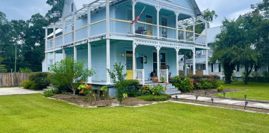 House in Starke, Florida 4 bedrooms, 422.8 sq.m. № 772966