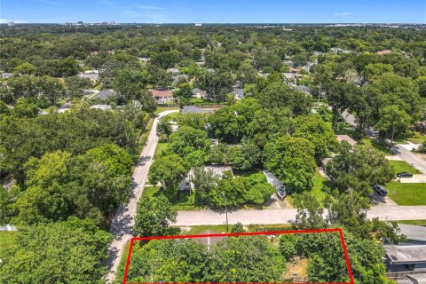 House in Orlando, Florida 2 bedrooms, 62.43 sq.m. № 2149971 - photo 8