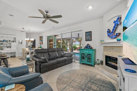 Villa ou maison à vendre à Nokomis, Floride: 3 chambres, 197.7 m2 № 2408867 - photo 13