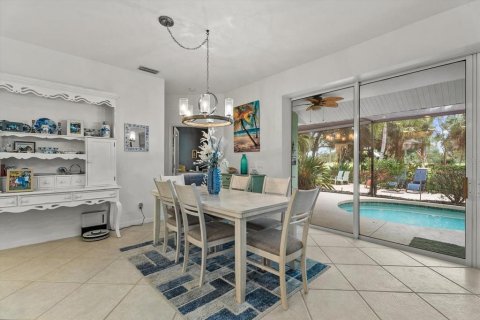 Villa ou maison à vendre à Nokomis, Floride: 3 chambres, 197.7 m2 № 2408867 - photo 16