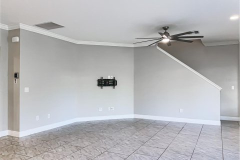 House in Apollo Beach, Florida 5 bedrooms, 333.15 sq.m. № 1538831 - photo 3