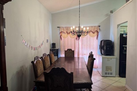 Casa en venta en Apopka, Florida, 3 dormitorios, 164.99 m2 № 1915531 - foto 7