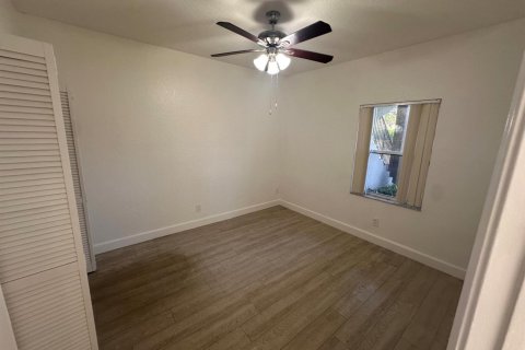 Copropriété à louer à Sunrise, Floride: 2 chambres, 82.31 m2 № 2293513 - photo 9