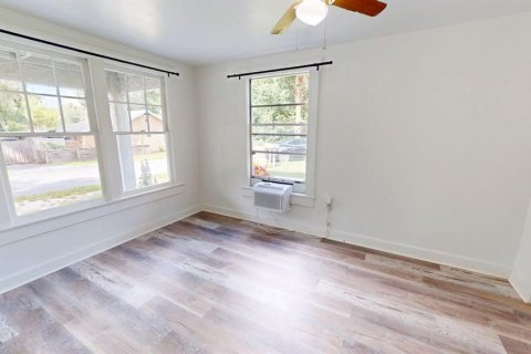 Apartment in DeLand, Florida 2 bedrooms, 58.06 sq.m. № 2148977 - photo 22