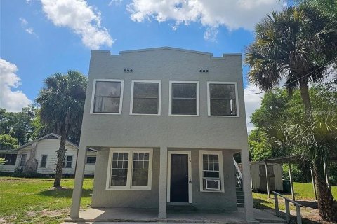 Apartamento en DeLand, Florida 2 dormitorios, 58.06 m2 № 2148977