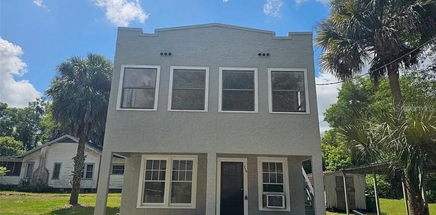 Apartamento en DeLand, Florida 2 dormitorios, 58.06 m2 № 2148977