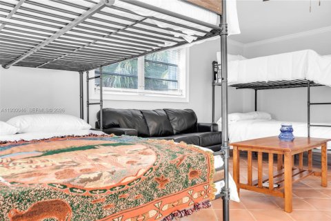 Купить виллу или дом в Форт-Лодердейл, Флорида 4 спальни, 242.01м2, № 1997909 - фото 15