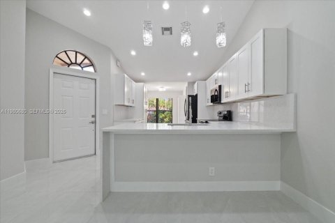 Casa en venta en Boca Raton, Florida, 2 dormitorios № 2047217 - foto 14