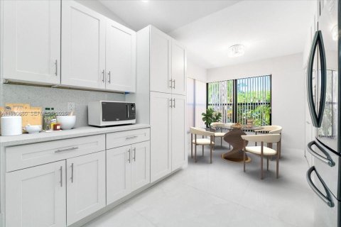 Casa en venta en Boca Raton, Florida, 2 dormitorios № 2047217 - foto 8