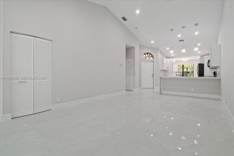 Casa en venta en Boca Raton, Florida, 2 dormitorios № 2047217 - foto 25