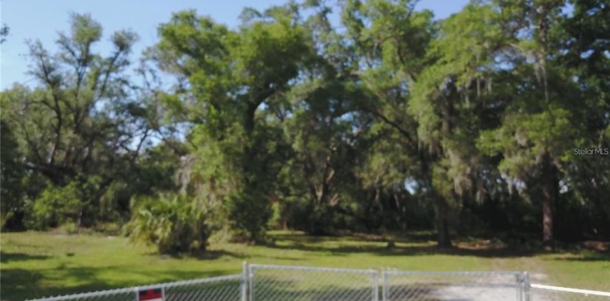 Terreno en Orlando, Florida № 2123355