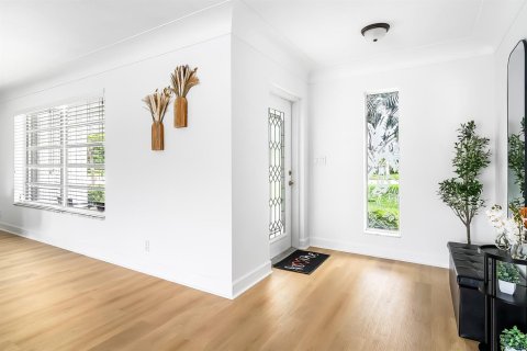 House in Deerfield Beach, Florida 3 bedrooms, 163.51 sq.m. № 2401269 - photo 15