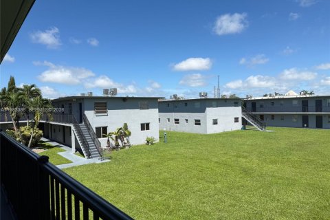 Copropriété à vendre à Miami, Floride: 1 chambre, 54.07 m2 № 2045519 - photo 8