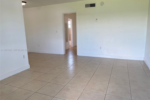 Copropriété à vendre à Miami, Floride: 1 chambre, 54.07 m2 № 2045519 - photo 3