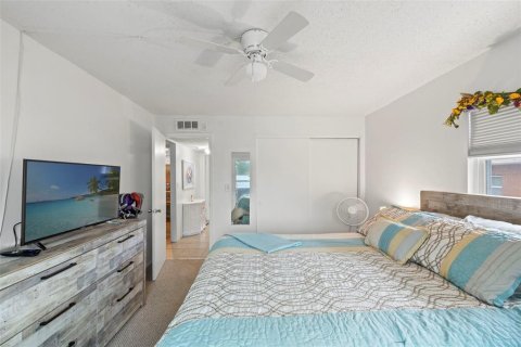Copropriété à vendre à Largo, Floride: 2 chambres, 91.04 m2 № 2098689 - photo 29