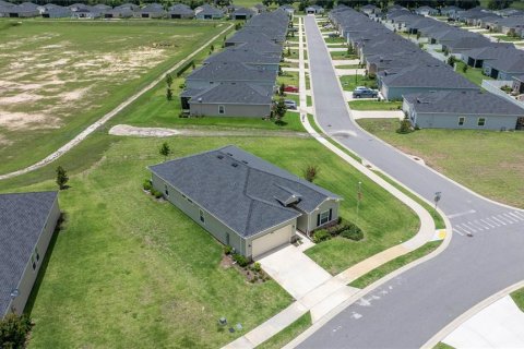 House in Ocala, Florida 3 bedrooms, 189.43 sq.m. № 1808146 - photo 7