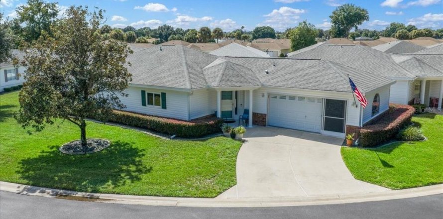 Casa en Dunnellon, Florida 2 dormitorios, 142.7 m2 № 2396694