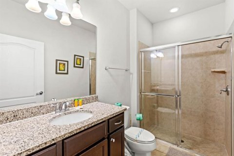 Adosado en venta en Kissimmee, Florida, 5 dormitorios, 210.24 m2 № 1886913 - foto 16