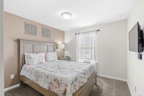 Adosado en venta en Kissimmee, Florida, 5 dormitorios, 210.24 m2 № 1886913 - foto 17