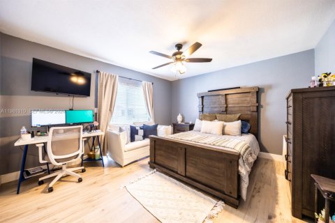 Купить таунхаус в Хайалиа, Флорида 3 спальни, 116.69м2, № 2044216 - фото 19