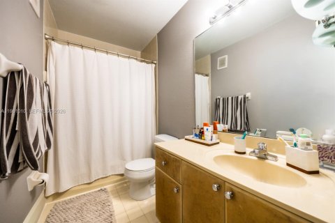 Купить таунхаус в Хайалиа, Флорида 3 спальни, 116.69м2, № 2044216 - фото 21