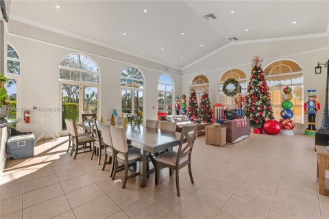 Villa ou maison à vendre à Homestead, Floride: 2 chambres, 98.2 m2 № 2000141 - photo 23