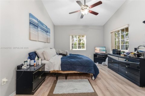 Villa ou maison à vendre à Homestead, Floride: 2 chambres, 98.2 m2 № 2000141 - photo 11