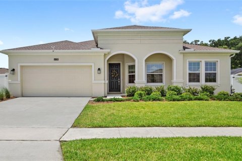 Casa en venta en Mount Dora, Florida, 3 dormitorios, 225.66 m2 № 1832643 - foto 1
