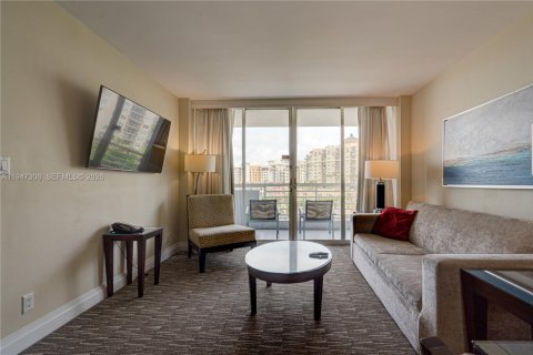 Condo in Fort Lauderdale, Florida, 1 bedroom  № 2003516 - photo 22