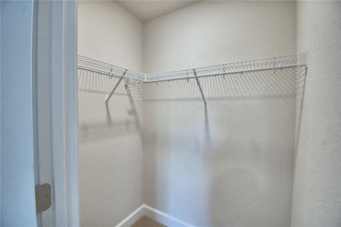 Casa en venta en Winter Haven, Florida, 4 dormitorios, 223.43 m2 № 1870335 - foto 8