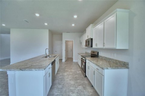 Casa en venta en Winter Haven, Florida, 4 dormitorios, 223.43 m2 № 1870335 - foto 5