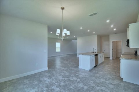 Casa en venta en Winter Haven, Florida, 4 dormitorios, 223.43 m2 № 1870335 - foto 6