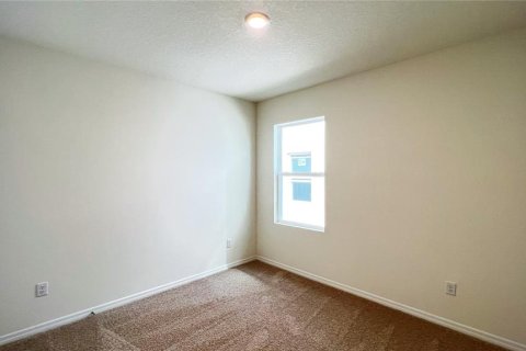 House in ASTONIA in Davenport, Florida 4 bedrooms, 171.5 sq.m. № 1851583 - photo 23