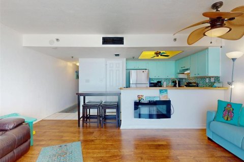 Condominio en venta en New Smyrna Beach, Florida, 1 dormitorio, 64.1 m2 № 1791699 - foto 16