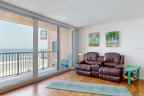 Condominio en venta en New Smyrna Beach, Florida, 1 dormitorio, 64.1 m2 № 1791699 - foto 21
