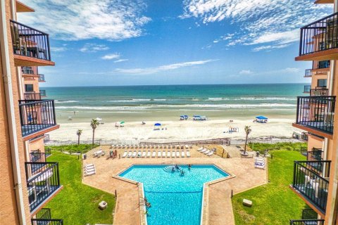 Condominio en venta en New Smyrna Beach, Florida, 1 dormitorio, 64.1 m2 № 1791699 - foto 10
