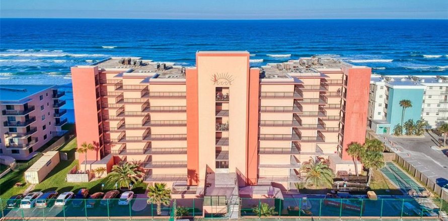 Condominio en New Smyrna Beach, Florida, 1 dormitorio № 1791699