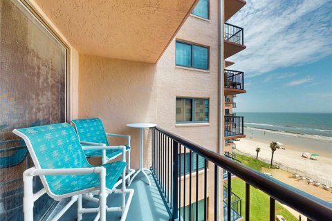 Condominio en venta en New Smyrna Beach, Florida, 1 dormitorio, 64.1 m2 № 1791699 - foto 8