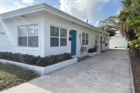 Снять в аренду виллу или дом в Холливуд, Флорида 1 спальня, 177.54м2, № 2019968 - фото 7